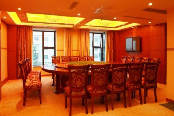 Zhongjing Hotel Mainland Chinese Citizens Only (Fangchenggang)